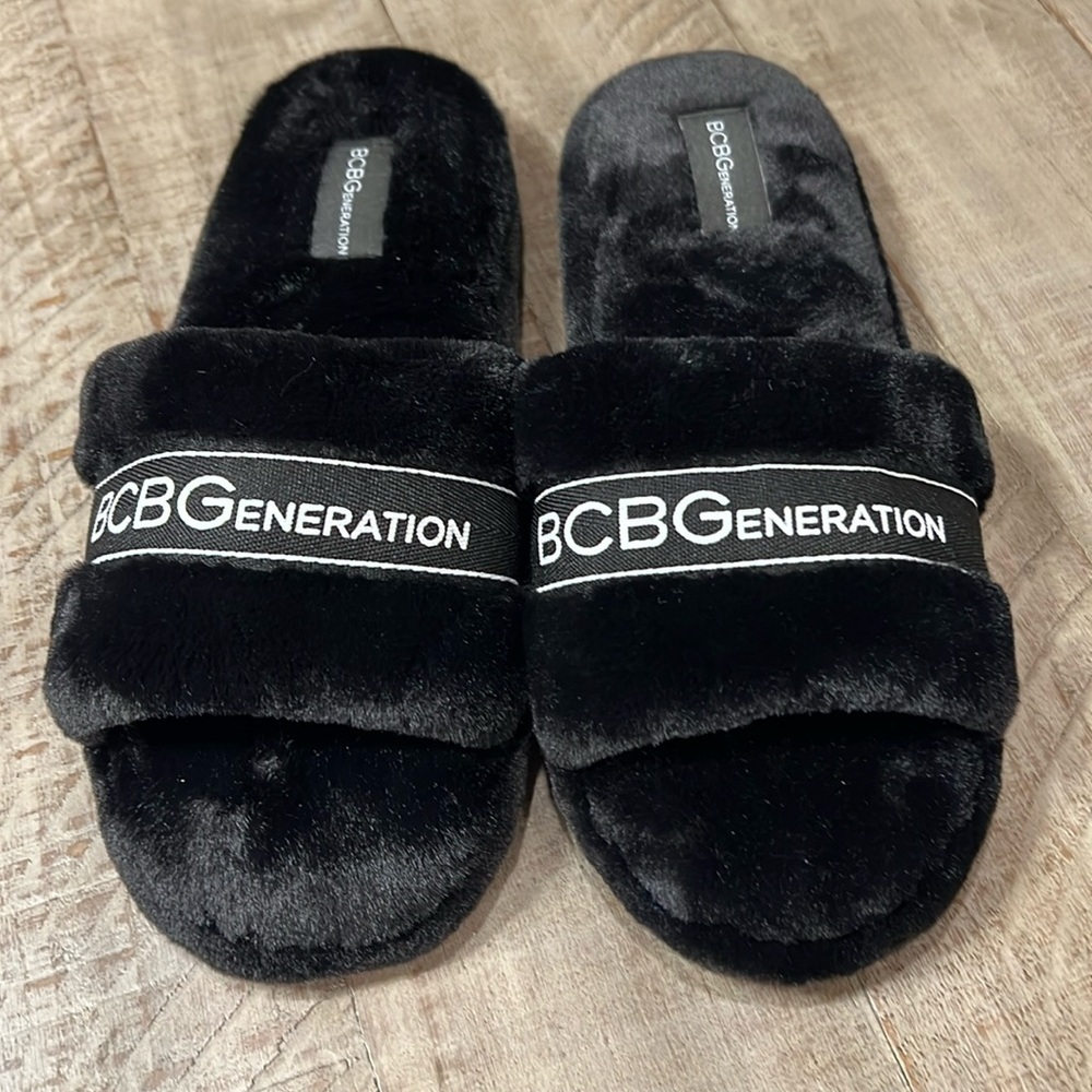 BCBGeneration NWOT slippers